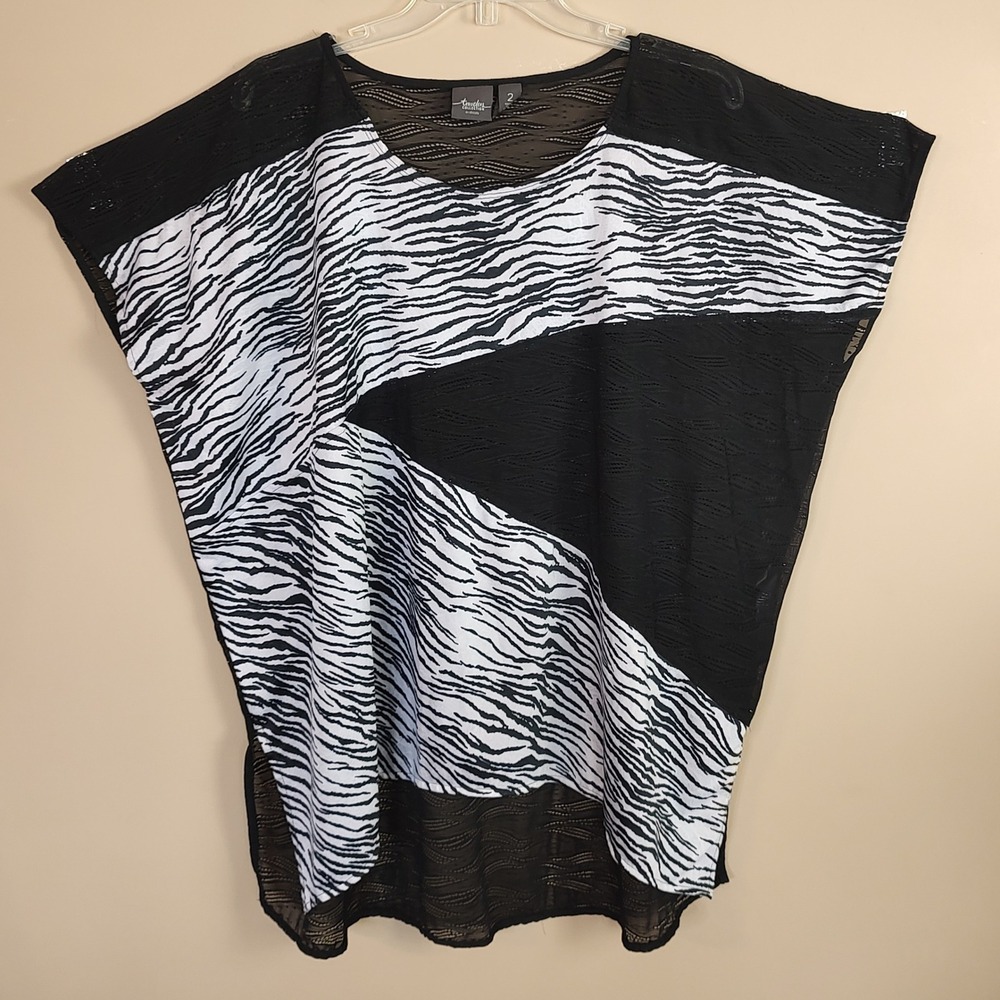 Chicos Travelers Collection Zebra Print Sheer Mesh Poncho Top Black White Size 2
